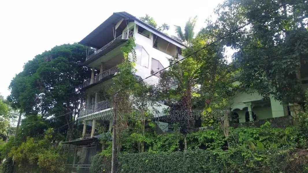 Luxury House for Sale in Kandy