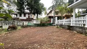 ගම්පහ – ඔරුතොට පාරේ සුපිරි ඉඩමක් විකිණීමට