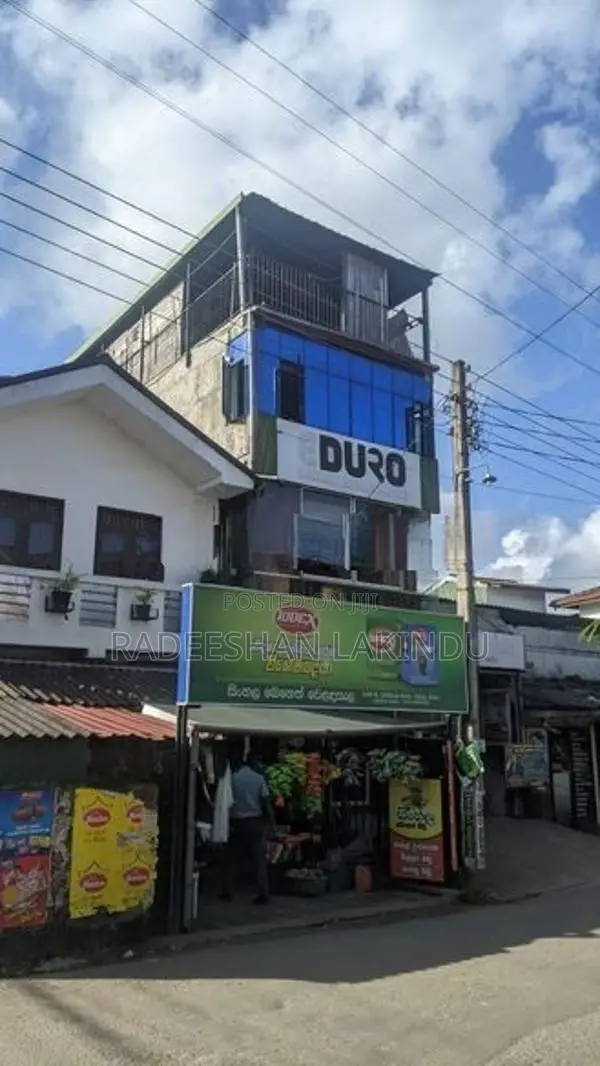 Commercial Building for Sale in Matara
