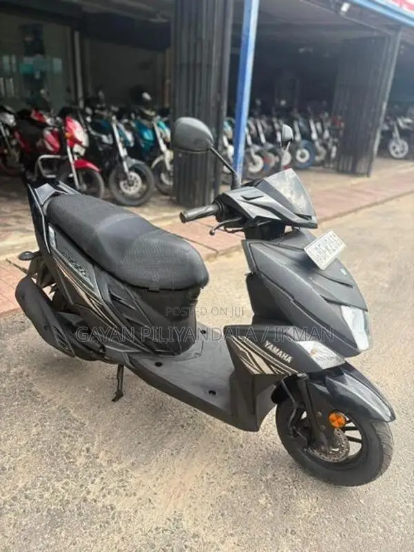 Yamaha Ray ZR 2017