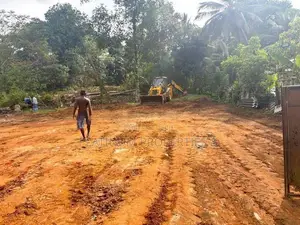 43 Perches Land For Sale In Athurugiriya