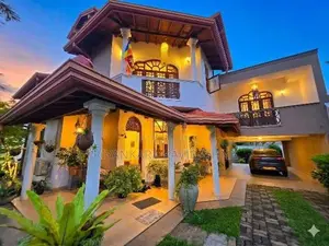 බෝකුන්දර පර්චස් 18 ක සුකෝපබෝගී තෙමහල් නිවස විකිනීමට
