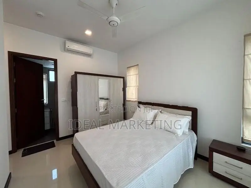 Colombo 02 - Luxury Apartment for Rent