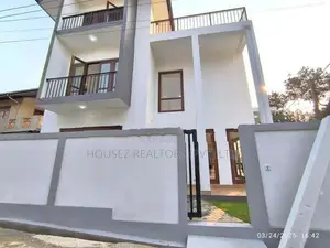 Luxury House for Sale – Thalawathugoda / Hokandara