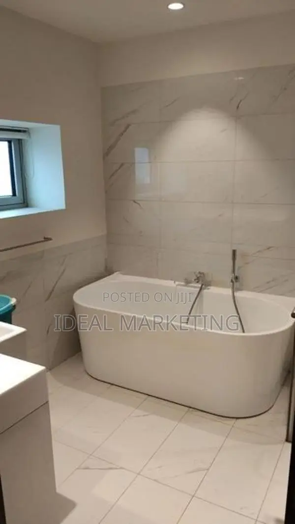 Colombo 02 - Luxury Apartment for Rent