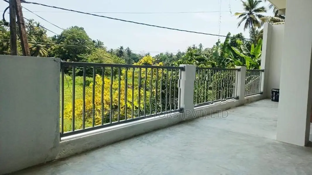Luxury Villa for Rent in Mihiripanna, Unawatuna
