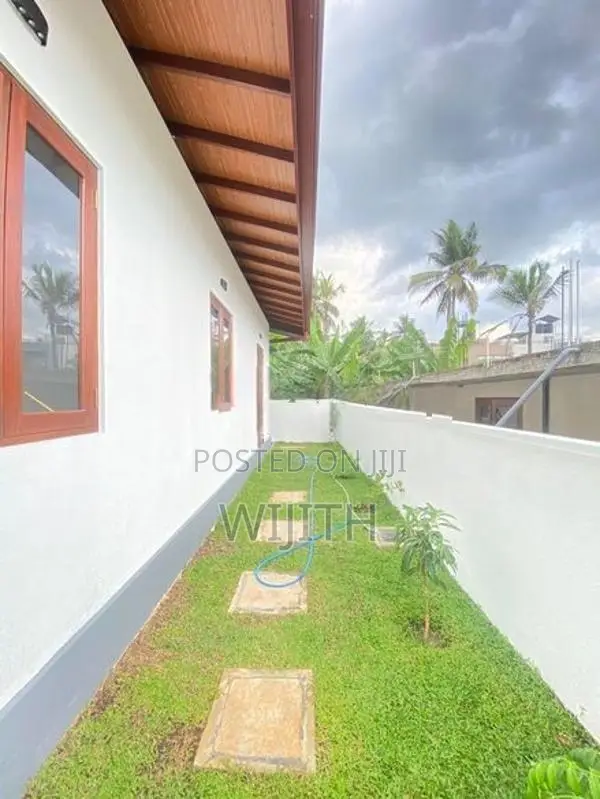 Supar Brand New Single House for Sale in Kottawa