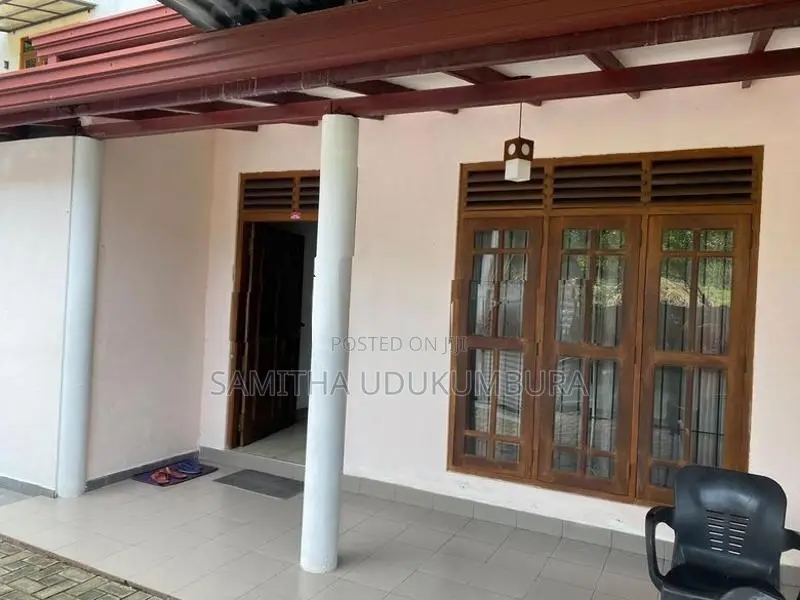 House for sale - Malabe