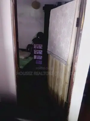 Single-Story House for Sale in Colombo 5