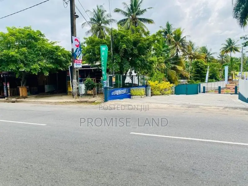 Valuable Land for Sale Wadduwa Talpitiya M20