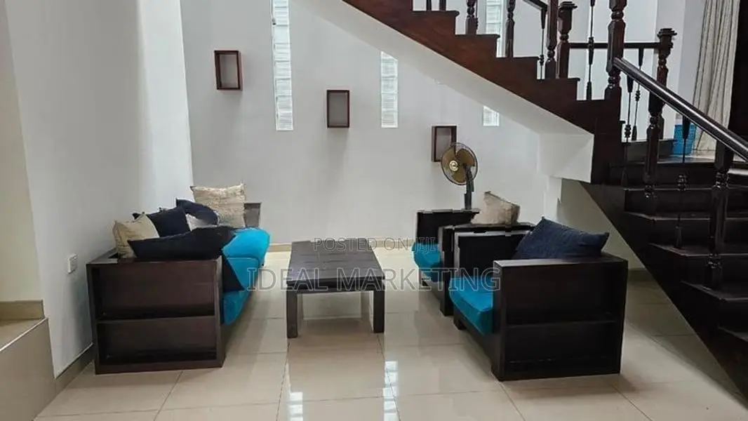 Kaduwela - Two Storied House for Sale