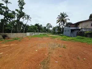 48P Commercial Land for Sale in Malabe