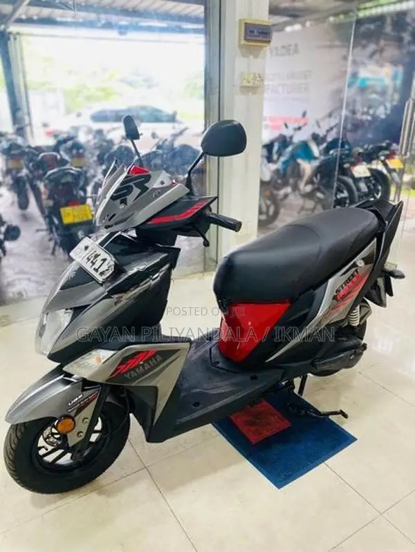 Yamaha Ray ZR Street Rally 2020