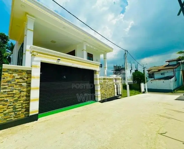 Supar Brand New Three Storey House for Sale in Bokundar