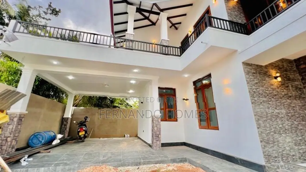 Best 1st Quality Brand New An Upstairs House For Sale In Negombo