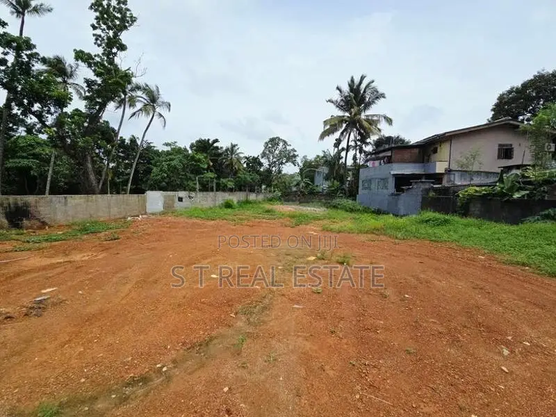48P Commercial Land for Sale in Malabe