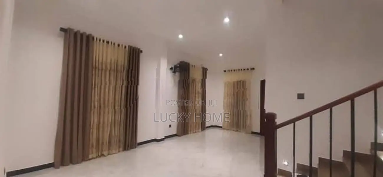 Luxury Two Story House Rent Kandana