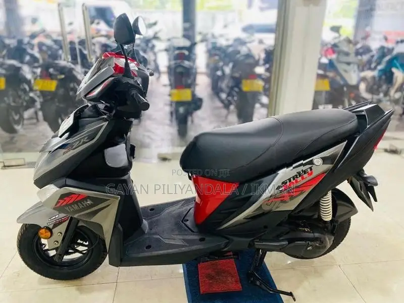 Yamaha Ray ZR Street Rally 2020