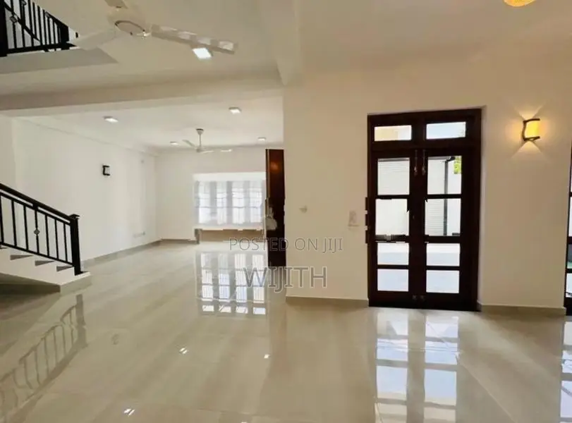 Supar Brand New Three Storey House for Sale in Bokundar