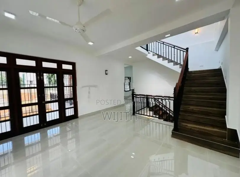 Supar Brand New Three Storey House for Sale in Bokundar