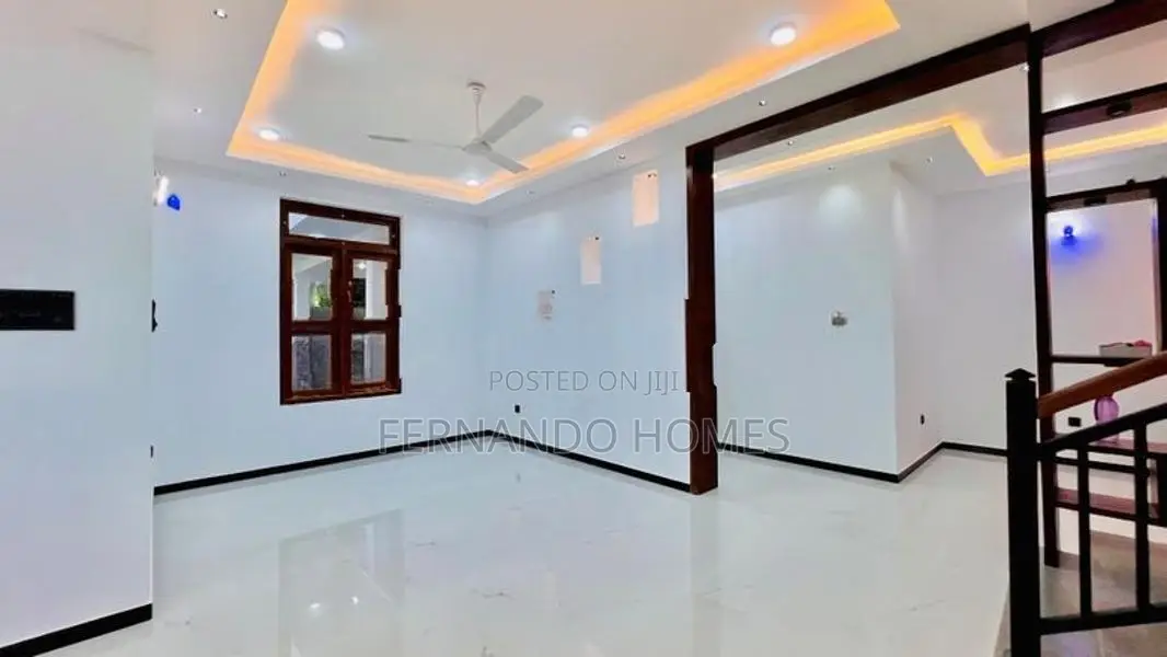 Best 1st Quality Brand New An Upstairs House For Sale In Negombo