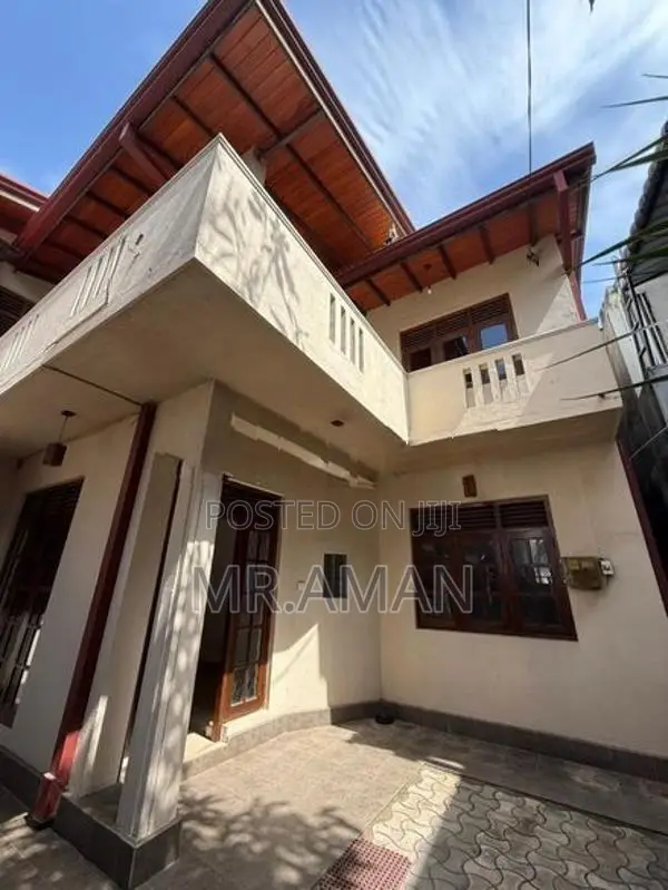 Elegant 5-Bedroom House for Sale in Sri Dharmarama Road, Ratmalana