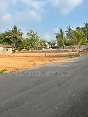 Land for Sale Makubura