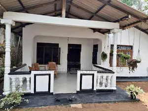 House For Sale in Minuwangoda Weyangoda Rd