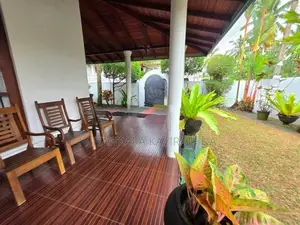 Luxury House For Sale in Mattegoda