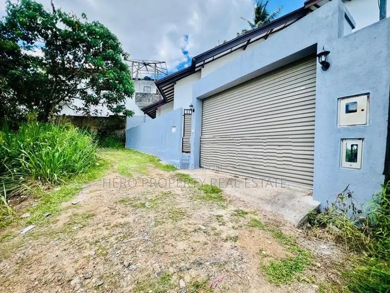 Modern Single Storey House for Sale in Athurugiriya