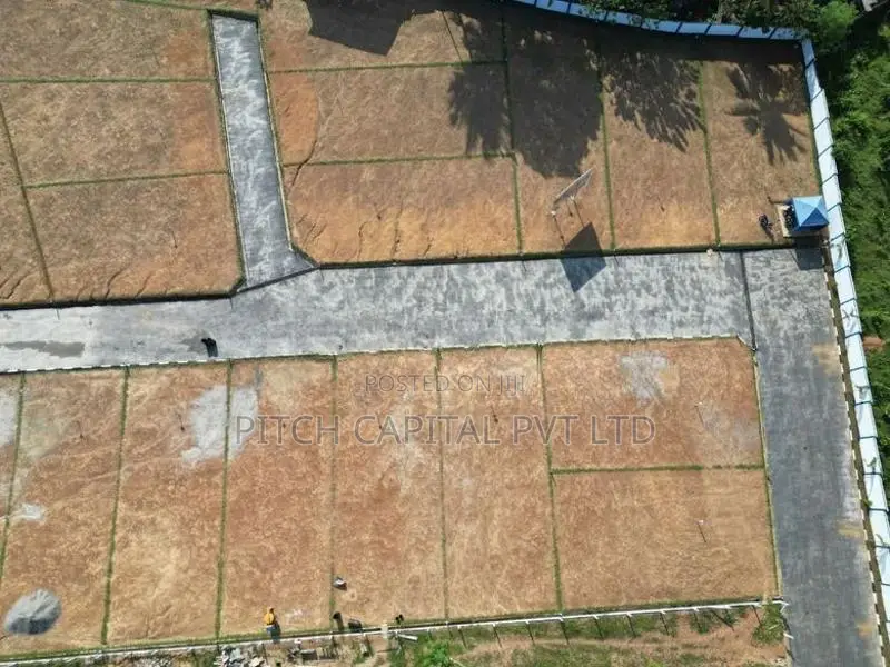 Avissawella - Kaluaggla Suparb Land for Sale