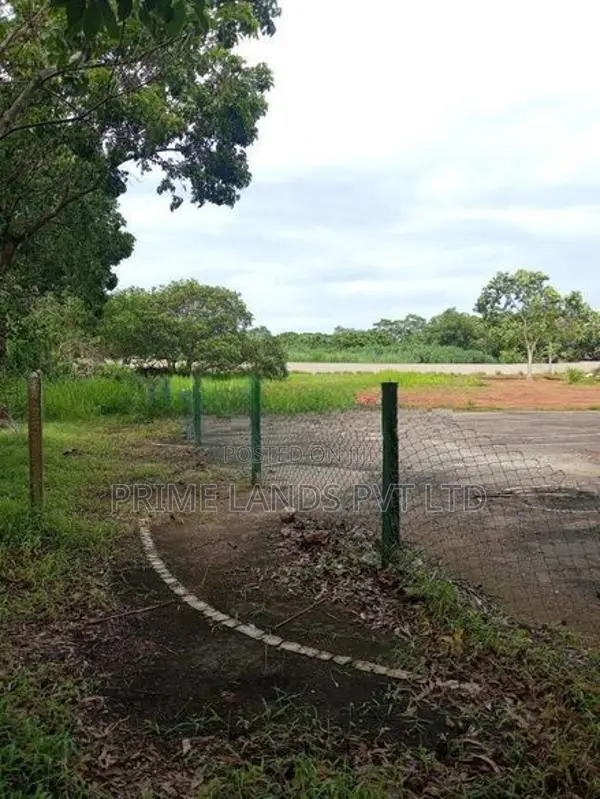 Luxury Land Plots for Sale in Nawala