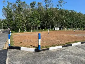 Avissawella - Kaluaggla Suparb Land for Sale