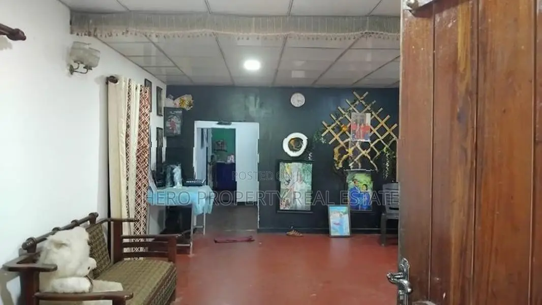 HJS173 - Single Storey House for Sale in Gampaha
