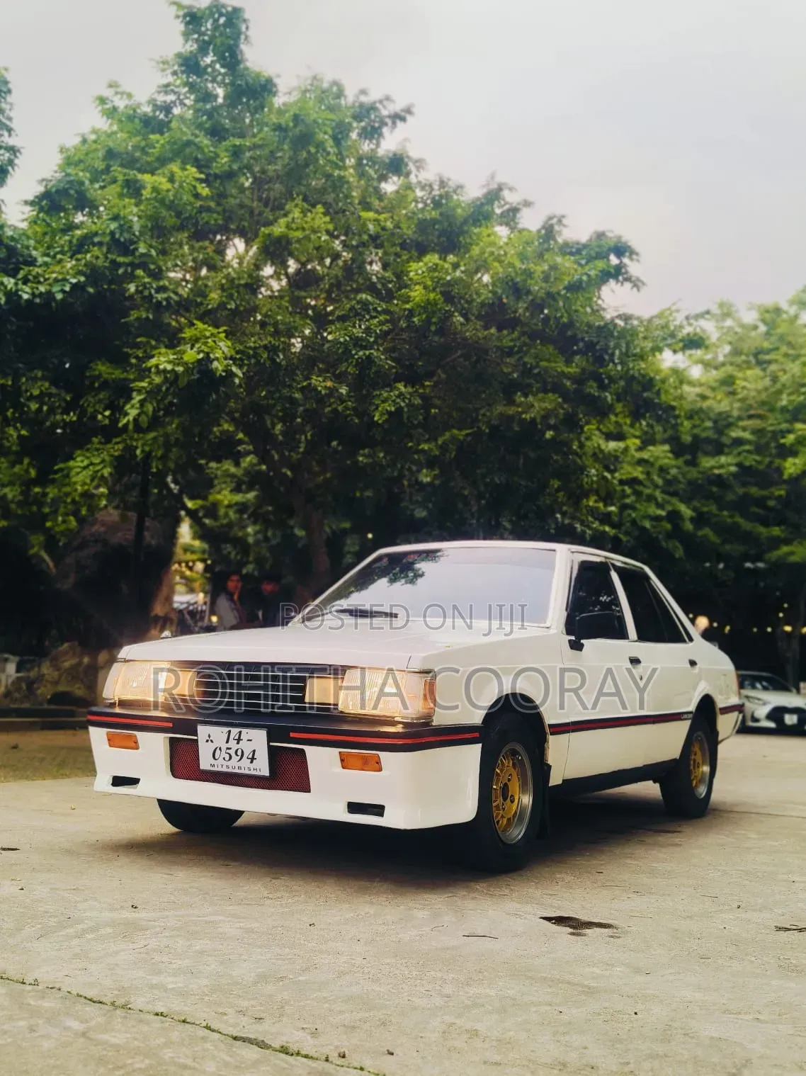 Mitsubishi Lancer 1992 White