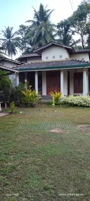 2 House with 63perch Land for sale in Katana