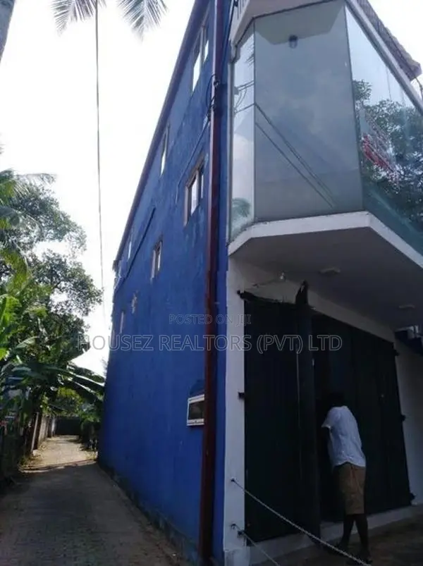 3-Story Commercial Residential Building for Sale Hokandara