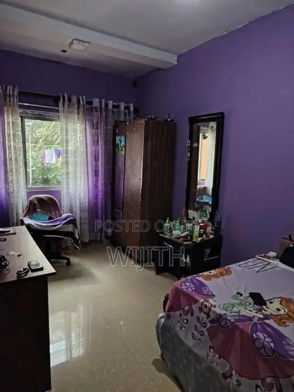 මත්තෙගොඩ නිවාස සංකීර්ණය නිවසක් විකිණීමට