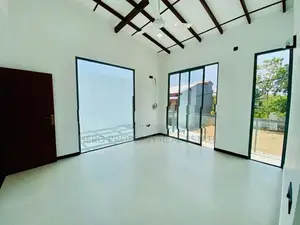 HAS207- Modern Luxury Quality House for Sale in Piliyandala