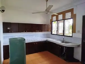 2 Storied House in Homagama Moragahahena - With Paddy Field View