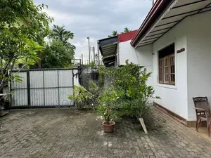 Newly Build House for Sale in Polgasowita Piliyandala