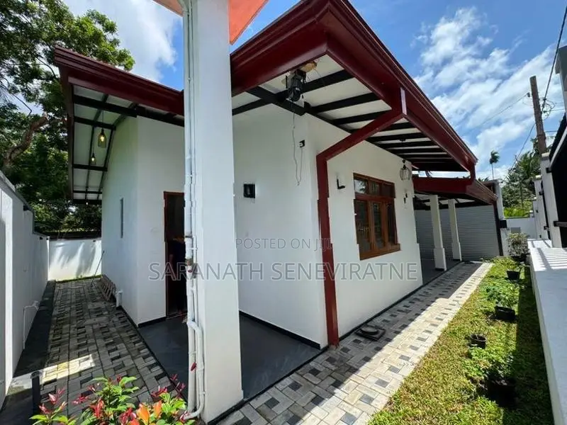 Brand-New House For Sale in Homagama Galawailawatta Rd - Kottawa