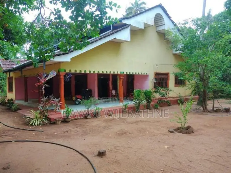 House for Sale Padaviya
