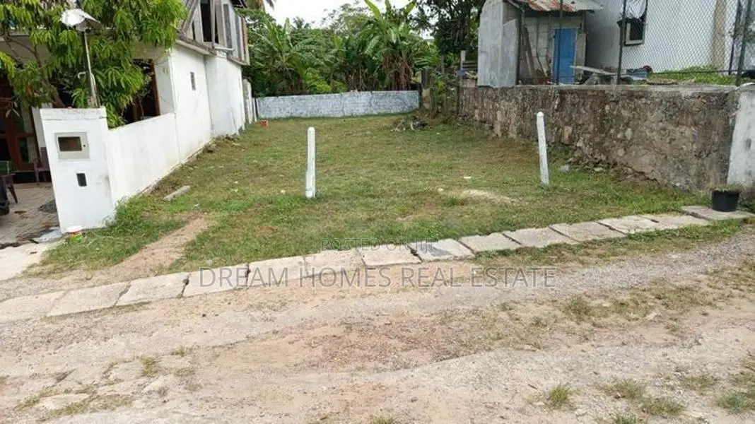 9 Perches Land For Sale - Battaramulla