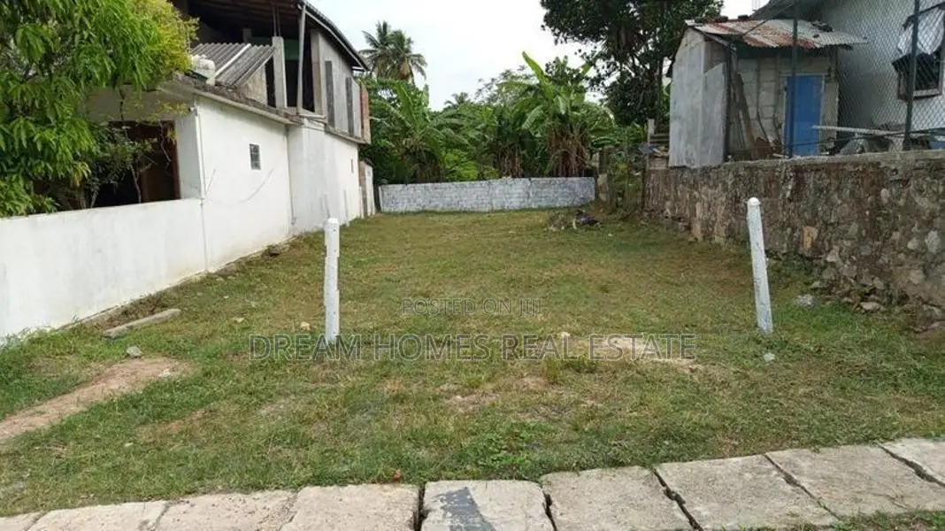 9 Perches Land For Sale - Battaramulla