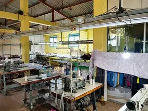 Commercial Building for Rent – Road Frontage Property.