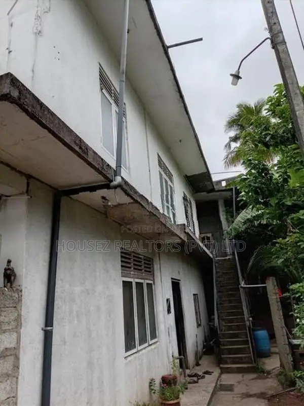 Massive 2-Story House for Sale in Wattala