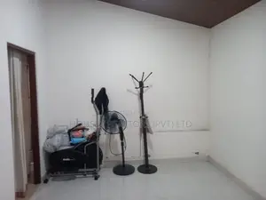 Valuable Commercial Property for Sale in Nugegoda – Facing the Lake