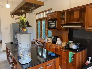 2story superb luxury house polhena road Kelaniya
