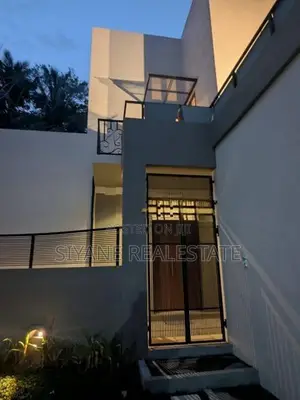 Beautiful Luxury Living in Malabe